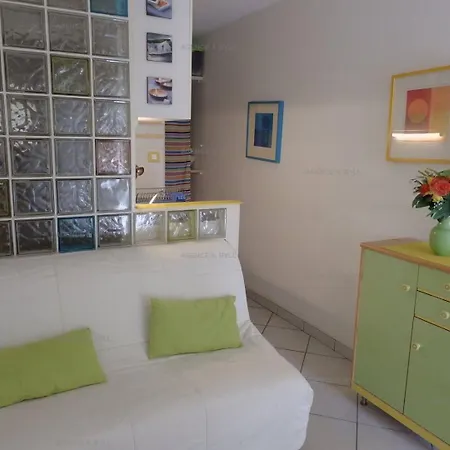 522 2 Pers Port Nature 2 Rez-de-chaussee Agde